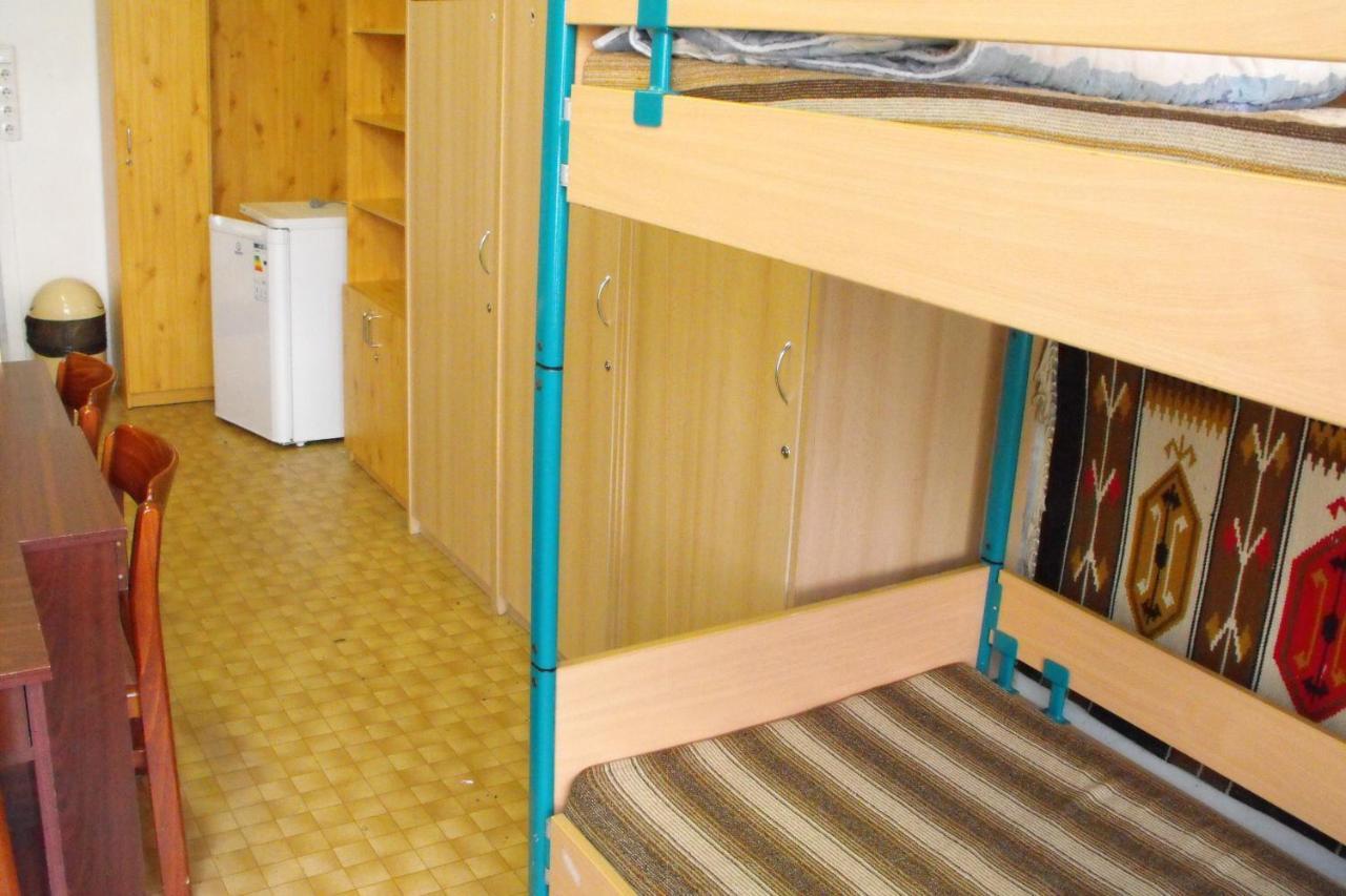 Pannonia Hostel Budapest Bilik gambar